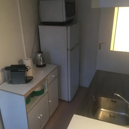 アパート Appart F3 3 Eme 60m2 Centre Place Arboree エルブフ